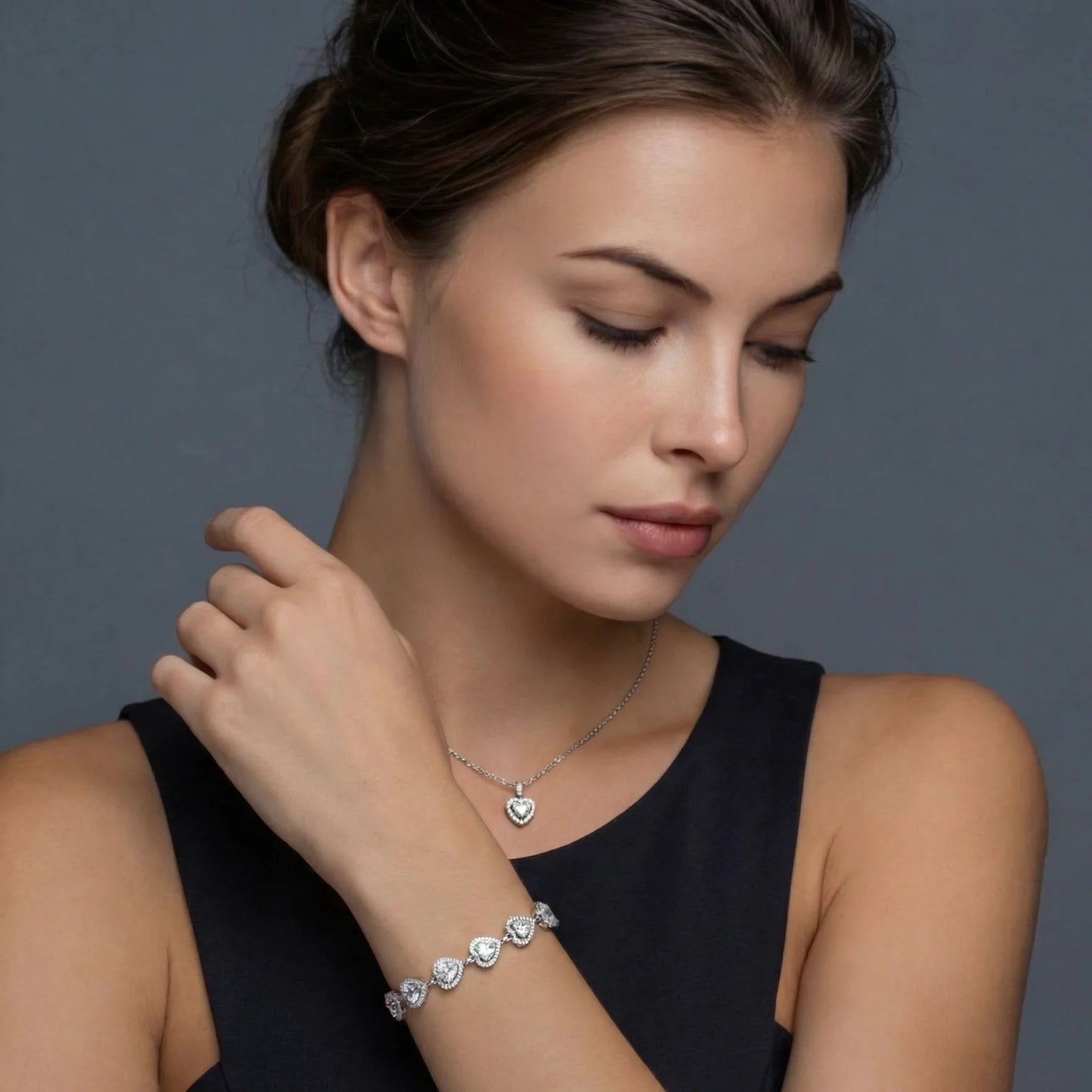 Heart Symphony Moissanite Set by MUKUN