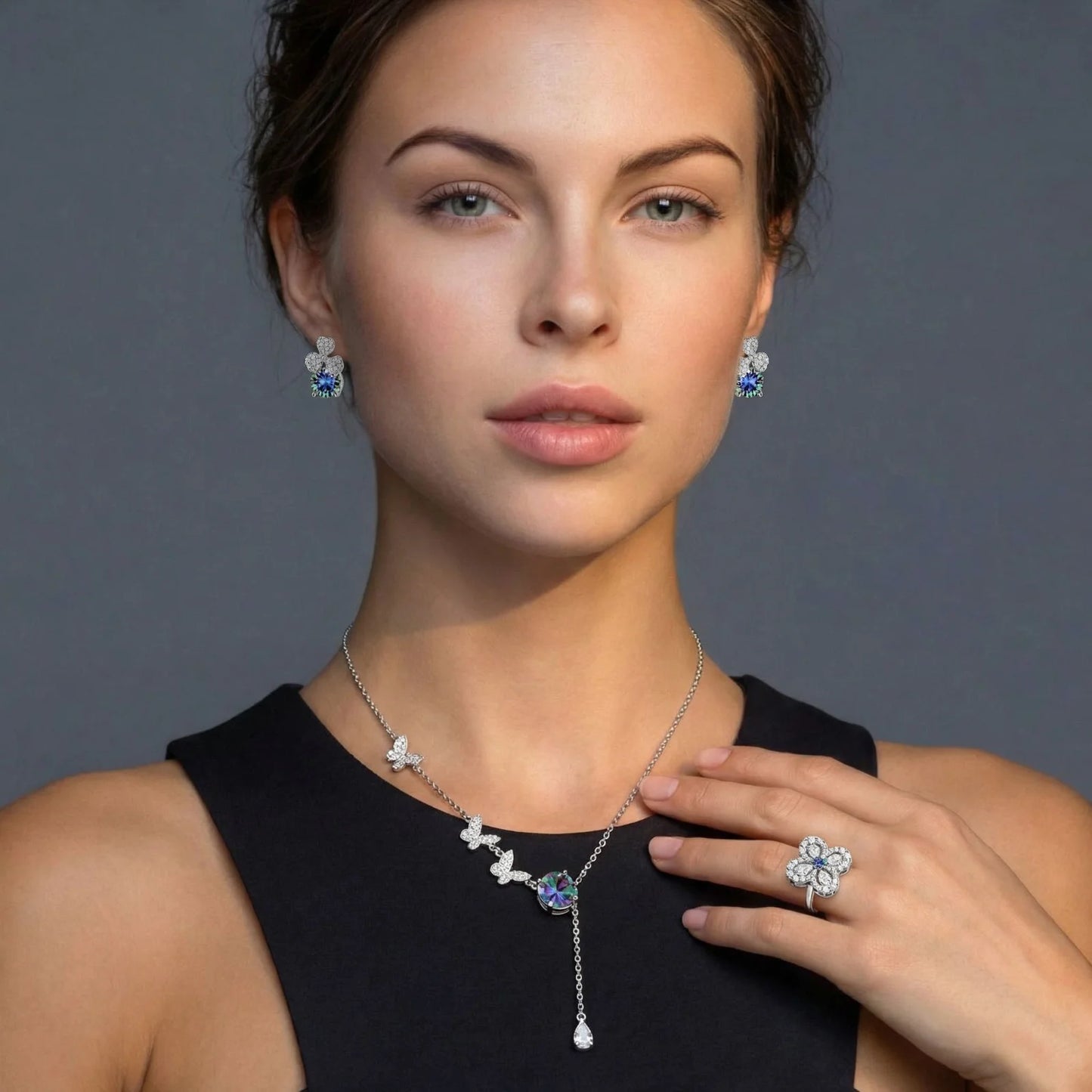 Lucky Clover Moissanite Set by MUKUN